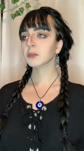 holy shit woah its a post????? #wednesdayaddams