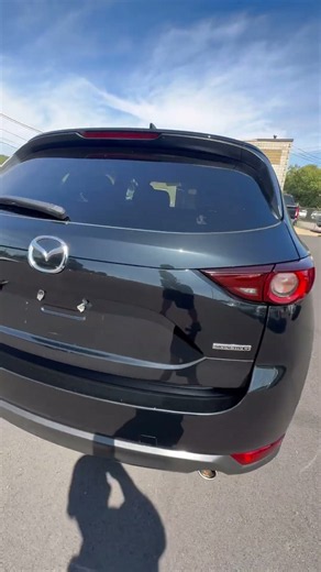 2021 MAzda cx-5 up for sale, only 39k miles, clean inside and out. Call/text 6179811908