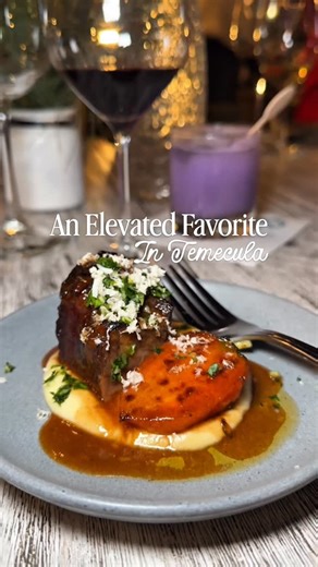 ✨Small Barn | Old Town Temecula A family-owned, locally loved gem in a historic building that’s rustic, elevated, and perfect for a relaxing nights under the stars 📲 @smallbarnoldtown Share this with your foodie friends & follow @temeculavalleyexplorer for more local spots to grab unique & delicious cuisine Small Barn offers: 🍽️ Elevated globally inspired cuisine (one of Temecula’s most beloved restaurants for a reason) 🍸 Craft cocktails & full bar 🍷 Small Barn wines & more 🔥 Cozy fire pits