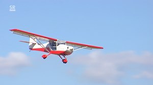 Was für eine herausragende Leistung von Tom Schönwetter: Als jüngstes Mitglied (15) der deutschen Nationalmannschaft nahm er an der Modellflug-WM in Norwegen teil. Jetzt – wieder zu Hause und mit Gold im Gepäck – gibt es viel zu berichten! F4 Scale Team Germany | SR sportarena