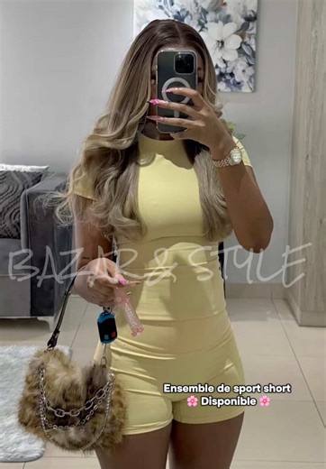 RESTOCKAGE des ensembles de sport short 🌸 Taille : S M L XL Couleur : Rouge, noir, marron foncé, violet, rose, jaune poussin 🏷️ 12.000 FCFA DM ou 📞 225 0140106041