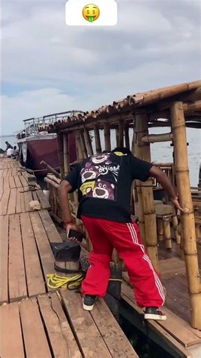 Unbelievable Travel Experiences in Uganda lac victoire