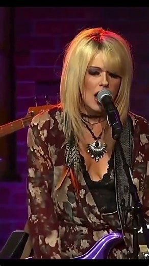 Orianthi with "Pride And Joy" from Skyville Live