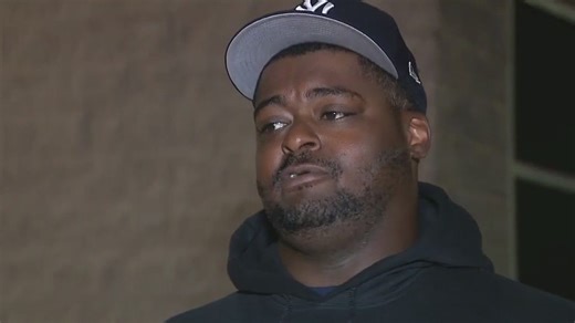 Florida JV coach bonds out after alleged locker room assault on referee