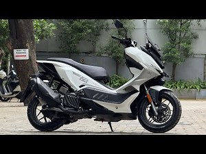 Hero Super Scooter Xoom 160 Detailed Walkaround Review | Accessories & White Colour