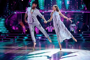 Rose Ayling-Ellis creates 'greatest ever Strictly moment' in emotional silent dance