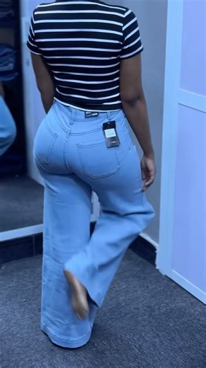 Gorgeous irresistible Jeans Styles | Latest trendy fashion Styles #fashion #usa #model