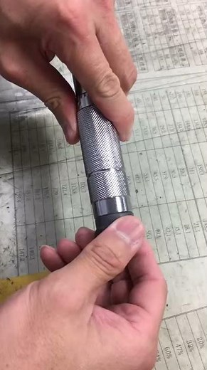 トルクレンチの分解