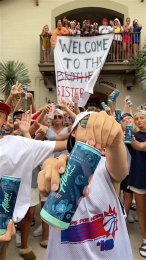 THIS IS HOW KAPPA DOES IT!👏🏻 Huge thank you to @alaninutrition for coming today! #kappakappagamma #alaninutrition #alaninu #thisishowwedoit #greeklife #sorority