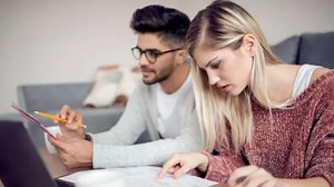 The Best Ways to Cut the Cost of Your Monthly Bills