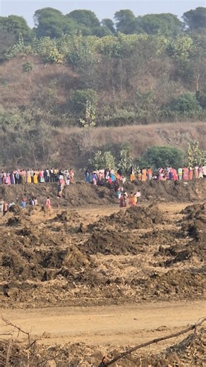 Highway And My Way on Instagram: "Finally humlog kheth me utar gaye..."