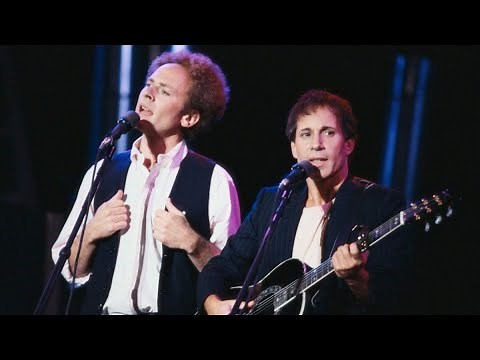 April Come She Will - Simon & Garfunkel [live+lyrics]