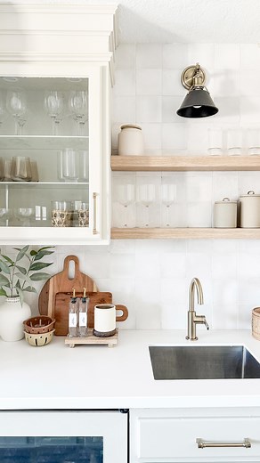 Lauren || Timeless Design + Home Finds on Instagram: "Never know what decor to put on your kitchen counters? Here are a couple ideas for kitchen counter styling! || Comment SHOP to get links sent directly to you for the items seen here. Elevate your kitchen by styling small design moments without creating too much clutter! Which side is your favorite? • • #kitchen #kitchendecor #amazonhome #amazonfinds"