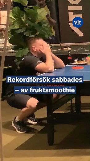 Fredrik Nilsson och Emil Ohlsson skulle spela pingis i ett dygn och slå sitt eget rekord med råge. På lördagskvällen sprack drömmen oväntat. | VLT