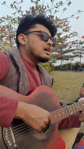 ভালোবেসে এইবার। আই কাছে তুই 🥀I have gifted you a very nice popular commercial song 🥀#mdshovon