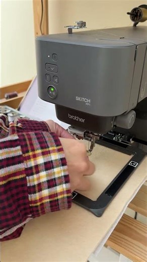 It takes me to 25 seconds to change the embroidery thread on my single needle #embroiderymachine.