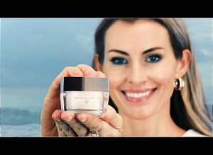 Dr Joe Lab Macadamia Nut Oil 128 oz Pure Natural Cold Pressed Unrefined Extra Virgin Macadamia Oil - for Hair Skin Body Nail and Beard - Moisturizing, Soothing, Hydrating, & Nourishing