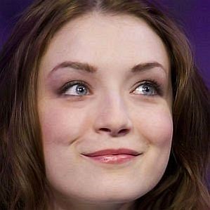 Sarah Bolger Boyfriend 2026: Dating History & Exes - CelebsCouples