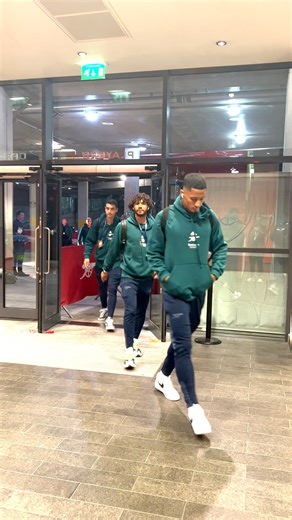 The Arsenal are here 🏡 Team news 🔜 | Arsenal