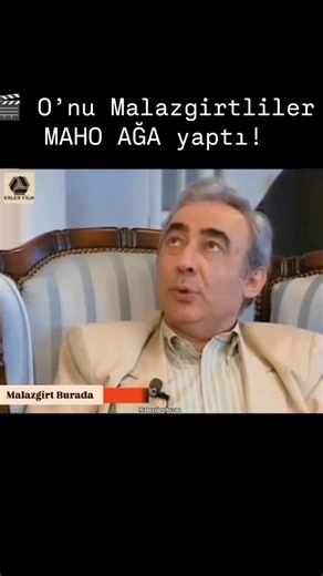 Malazgirt Burada📍 on Instagram: "🎬 O’nu Malazgirtliler MAHO AĞA yaptı! Yeşilçam’ın usta isimlerinden Şener Şen, özellikle Maho Ağa karakteriyle hepimizin hafızasına kazındı. Peki ama... 👉 Bu kadar doğal, bu kadar gerçek bir şiveyi nasıl yakalamıştı? Cevap, usta oyuncunun Malazgirt’teki yıllarında saklı! 👨‍🏫 Şener Şen, öğretmenlik yaptığı dönemde Malazgirt’in Fenek Köyü’nde köylülerle birebir iletişim kurdu. Oradaki insanların samimi, içten ve kendine has k