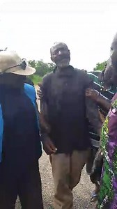 UPDATE: KIDNAPPED VICTIM RELEASED A kidnapped victim from Oro-Ago, Ifelodun local government of kwara state was released today after the payment of Ransom. Mr. Tunji Olaoye was given a heroic welcome from the captivity of the bandits. The victim is well known and loved by the people of the community as evident in the video. How long will this thing continues in Igbomina land? Where lies the hope of a common man? Ire ooo... | Inawole Ayo
