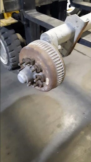 Oh Snap! 8000# axle broke #traileraxles #trailerrepair