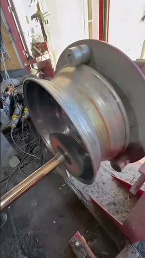 Wheel polishing, with a machine. #trucking #polished #detailing #metalpolishing #trucker