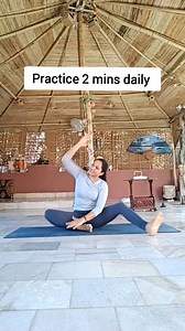 19K views · 897 reactions | Seated side stretch .... benefits..... Improved flexibility and mobility in the spine, shoulders, and hips. - Alleviation of tension and tightness in the lower back and waist. - Enhanced posture and increased range of motion in the torso. . #yogaflow #yogamakesmehappy #sidestretch #flexiblity #stretching #yogaclass #onlineyoga | Aarogyam Yoga Studio | Facebook