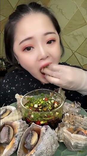 ASMR Eating Sounds 🔊 | Crunchy Snacks + Satisfying Drinks (Mukbang) 😍