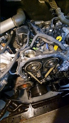 A look inside the Ford Transit 2.0 Ecoblue RWD - 2019. Stupid wet timing belt snapped!