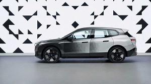 BMW ukázalo svetu elektrický model iX, ktorý dokáže meniť farbu karosérie | ta3