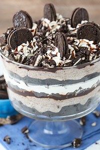 Oreo Cheesecake Brownie Trifle | Chocolate Trifle Recipes