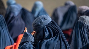 Afghan Women, Girls Detained Over ‘Bad Hijab’ But Taliban Deny Enforcing Dress Code