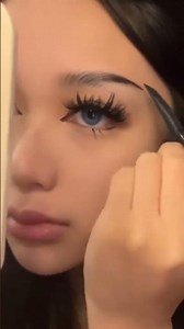 How to Shape Eyebrows at Home | Perfect Arch Tutorial