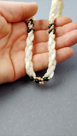 Vintage Women's Necklace With Mother-of-pearl Beads, Antique Pearl Necklace, Delicate Shell Necklace, 1950s Jewelry - Etsy