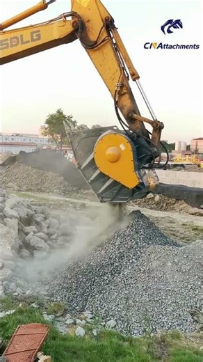 Excavator Crushing Bucket CN Attachments