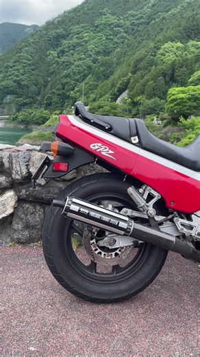 Kawasaki GPZ400R モリワキカスタムの全貌