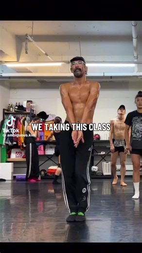 Understanding Class Dynamics in Memes