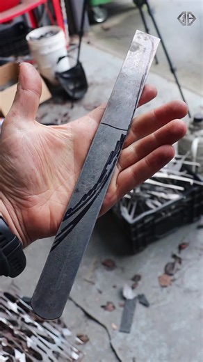 making something special from this gorgeous peice of damasteel