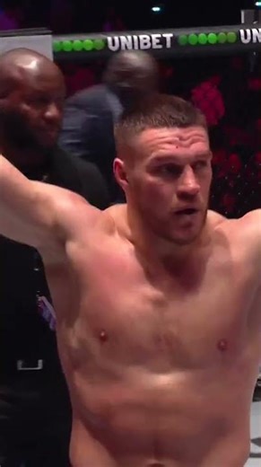 ARM TRIANGLE IN THE FIRST ROUND! Vadim Nemkov is now your #ANDNEW PFL Heavyweight World Champion! 🏆