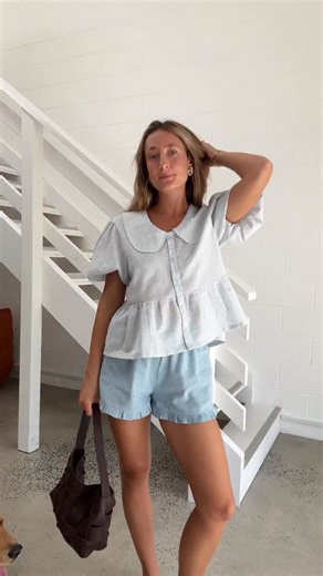 Sewing with Solana on Instagram: "A little sewing inspiration for you for the weekend 🧚 I made the blouse and shorts a few days ago and both turned out so cute!! It’s the Daisy Blouse pattern, for the front and back I used the 2.0 version with buttons, then the short sleeves and the round collar. But instead of adding ruffles to the collar I decided to do a decorative stitch around the edge and trim the rest of the fabric off. My current obsession is the decorative stitch on my machine &