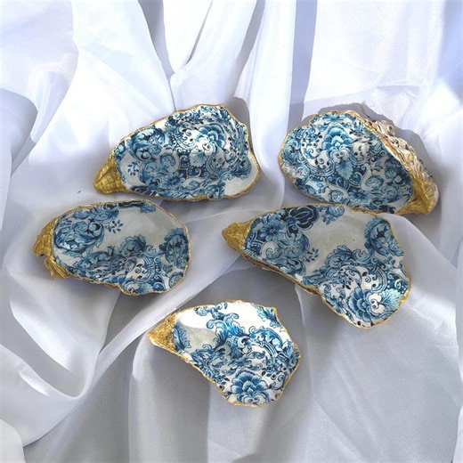 Delft Blue Oyster