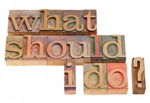 Declutter Clinic: Should I Sell, Donate, Or Throw It Out? | Get Organized Wizard