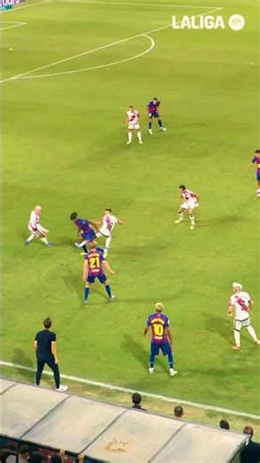 360 degrees of class #laligahighlights #fcbarcelona #shorts