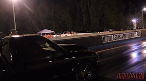 147K views · 1.2K reactions | These trucks weren't playing the radio and were straight getting busy on the bottle | JMalcom2004 | Facebook