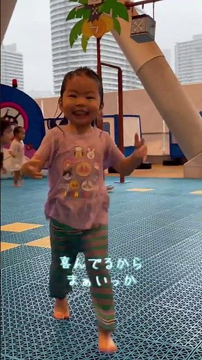 今日はアンパンマンミュージアムの水遊び場で、姉弟がびっちょびちょになりながら大はしゃぎ💦✨夏ならではの全力の笑顔をお届けします！#アンパンマンミュージアム #水遊び #姉弟