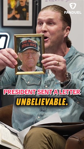 Clay Matthews just received another letter from the President… #BWTB #claymatthews #donaldtrump #nfl #chicagobears