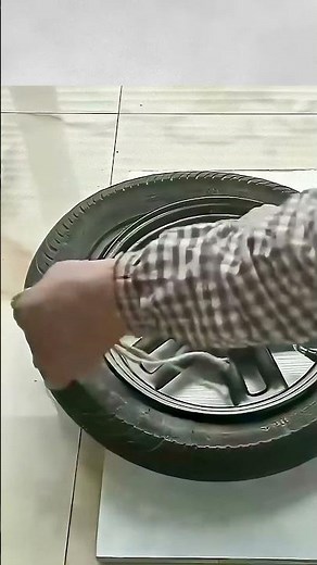 Super Easy! Remove Tire in 3 Seconds, Beginners Can Learn It at a Glance