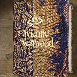 15K views · 773 reactions | The Supermodel Era. Over the next 12 days we will be celebrating our iconic supermodels of the 90s starting with Susie Bick, muse to Vivienne #ViviennesSupers | Vivienne Westwood | Facebook