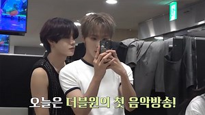 【爆贝】Double0ne出道初舞台花絮放送！